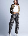 PANTALÓN ESTILO MOM FIT 2143-84