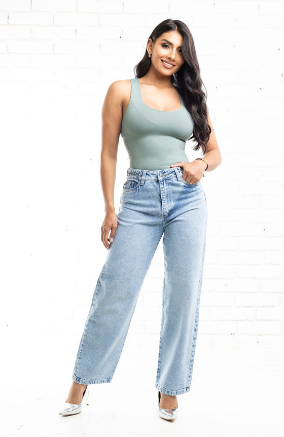 PANTALÓN ESTILO RECTO CON TACHES 2282-1
