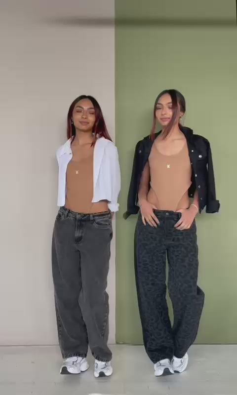 PANTALÓN ESTILO MOMFIT 1985-54